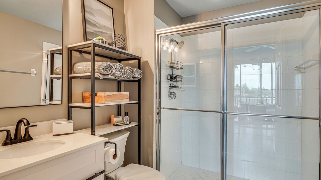 Photo of Bathroom in Burnt Store Marina