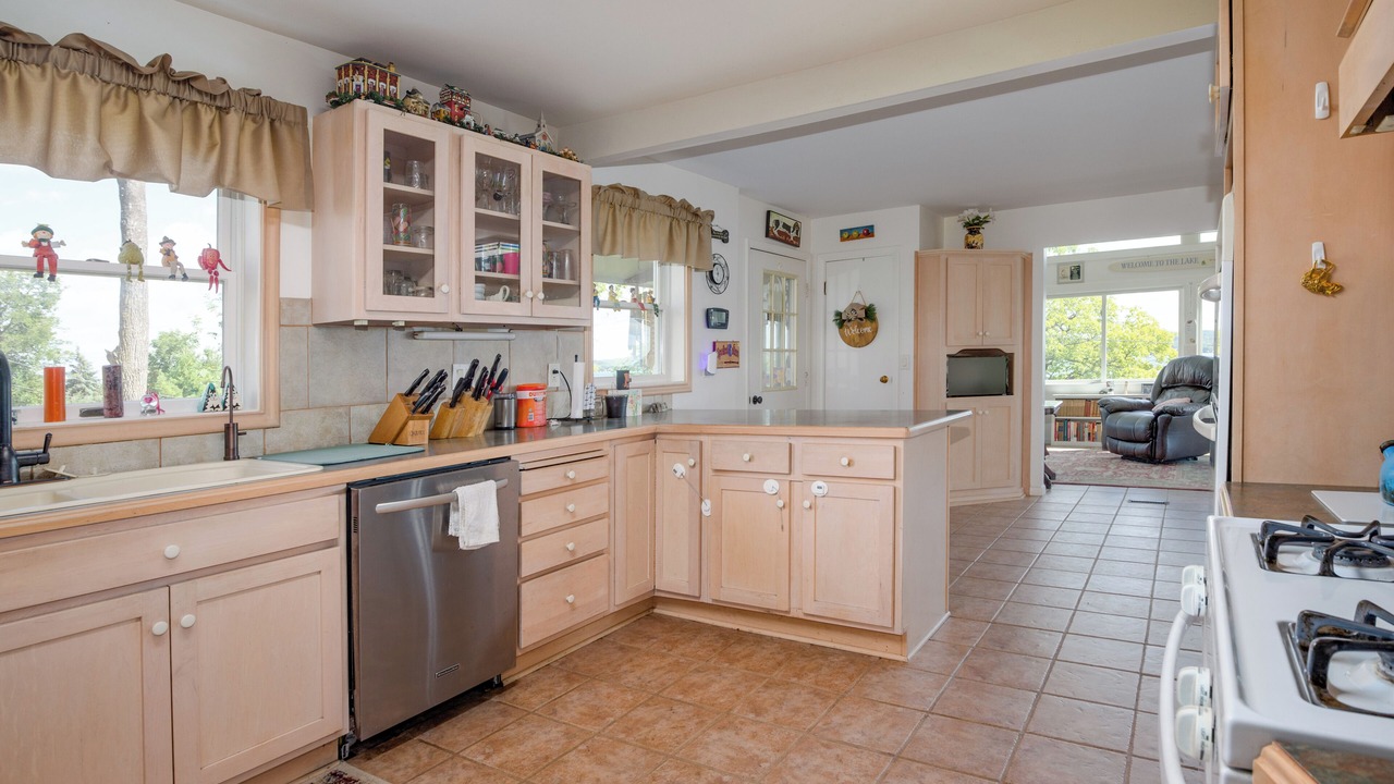 Photo of Kitchen in Holcomb
