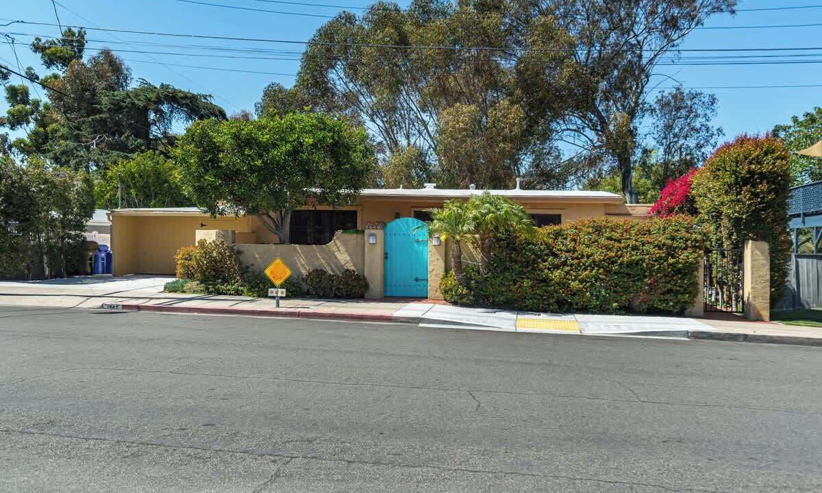 Photo of Outdoor in Hillcrest
