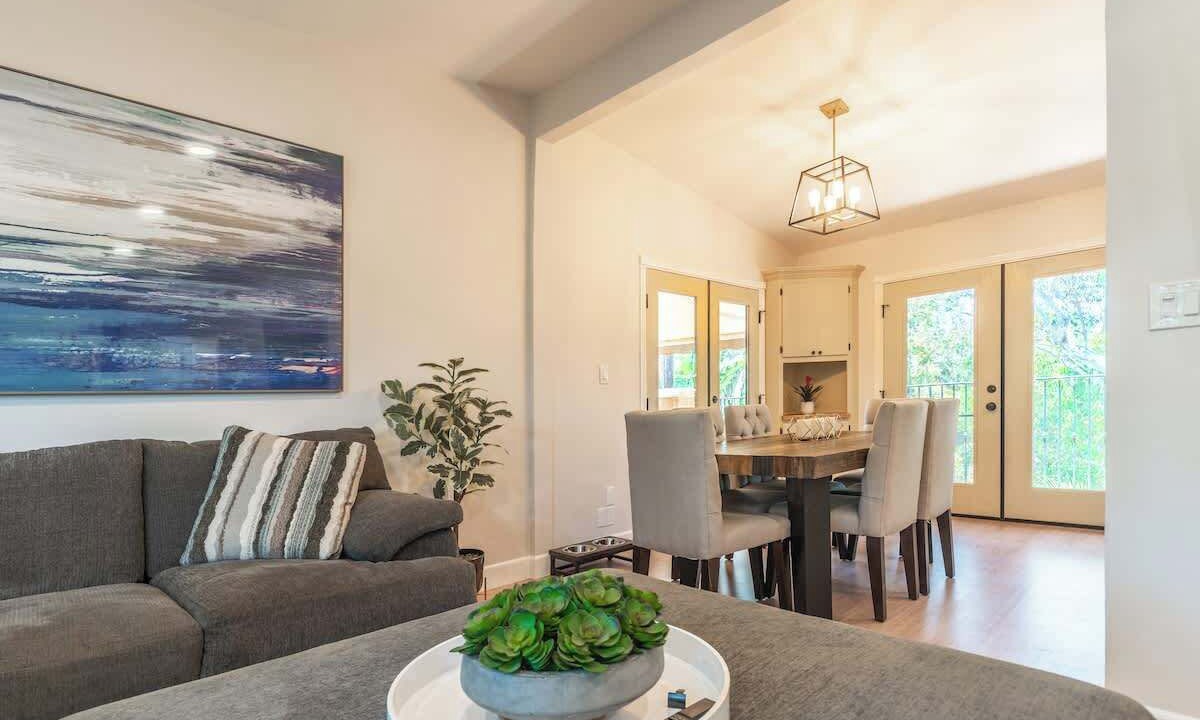 Photo of Livingroom in Hillcrest