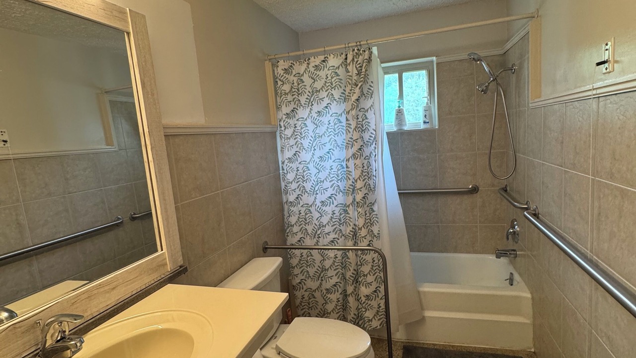 Photo of Bathroom in Andrews