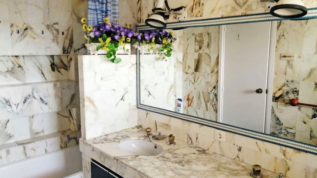 Photo of Bathroom in El Roc de Sant Gaieta
