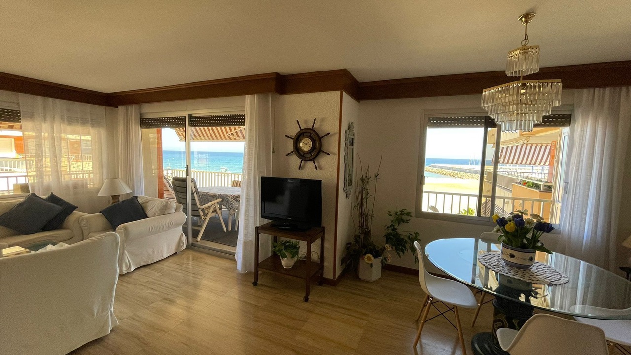 Photo of Livingroom in El Roc de Sant Gaieta