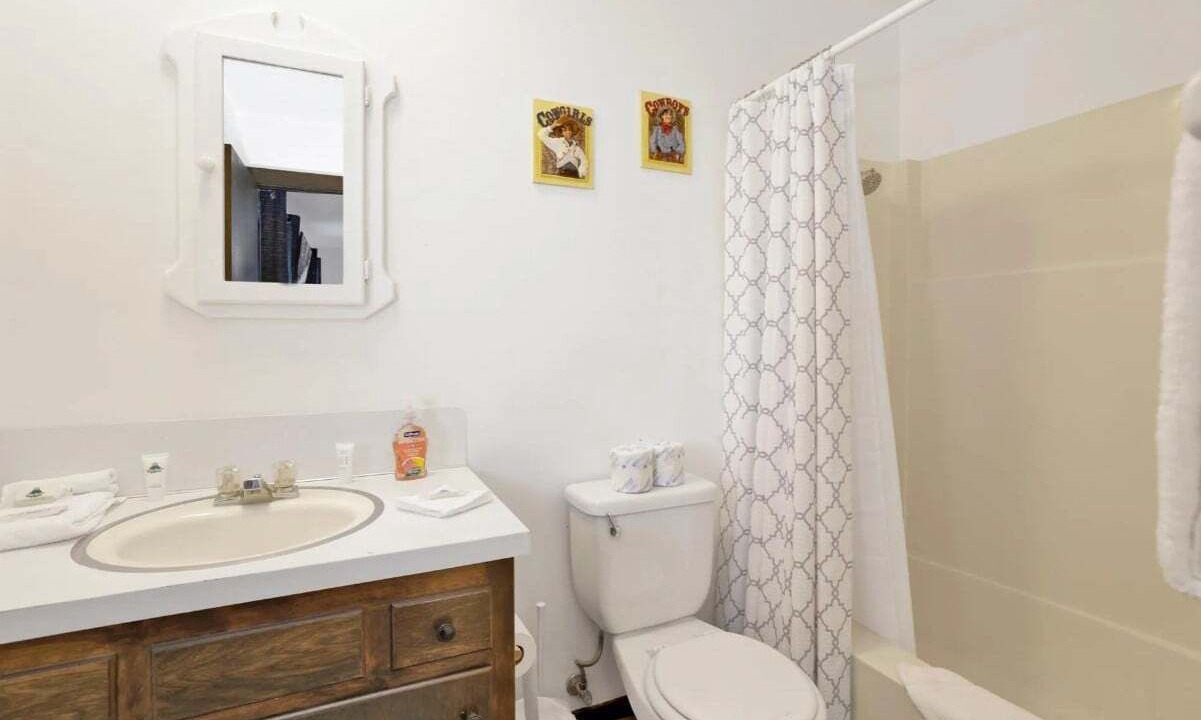 Photo of Bathroom in Big Bear
