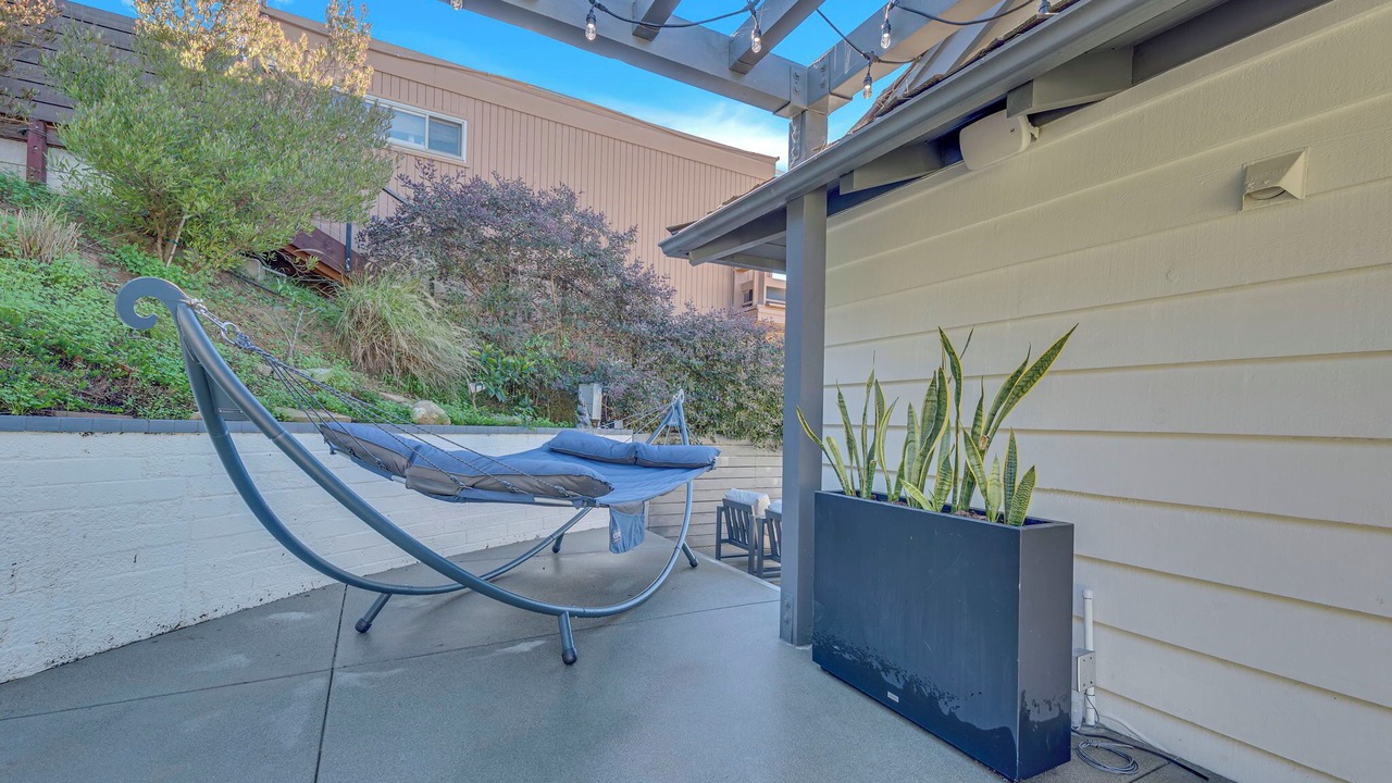 Photo of Patio Balcony in Sunset Cliffs