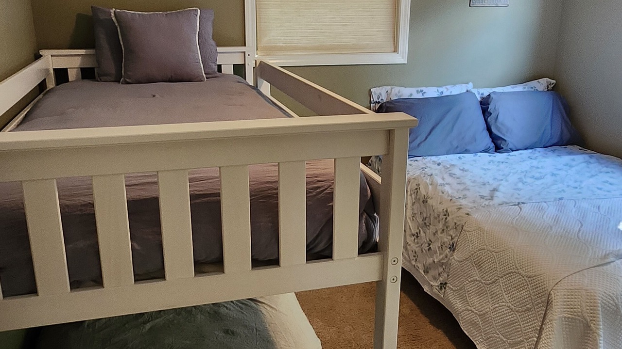 Photo of Bedroom in Jemison
