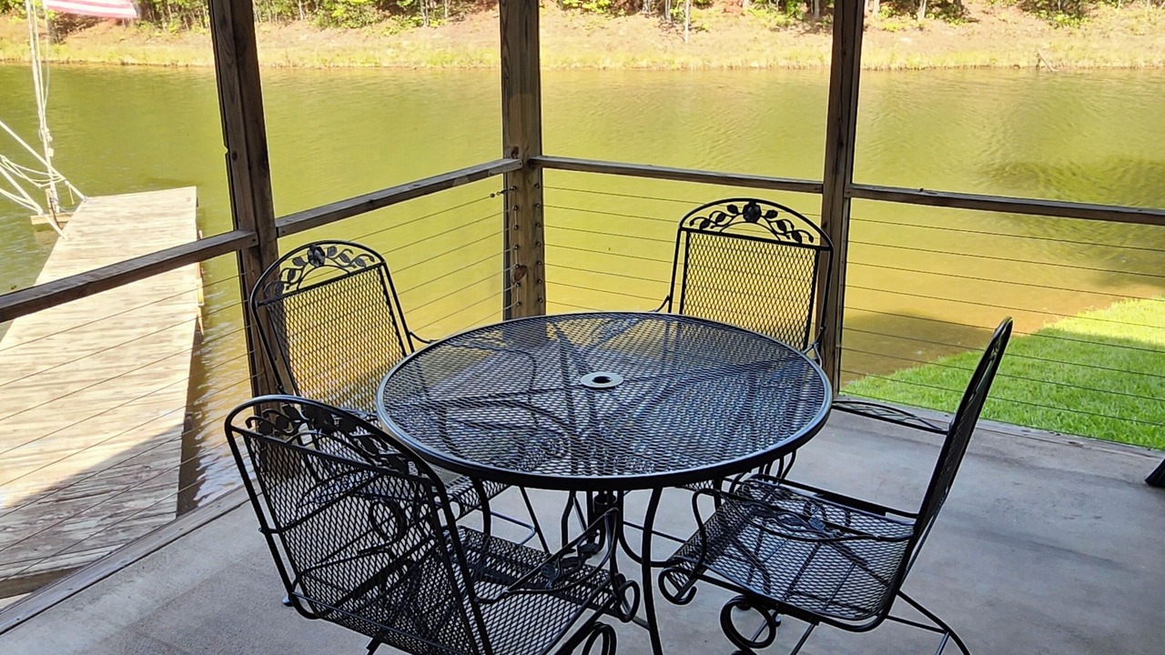 Photo of Outdoor in Jemison