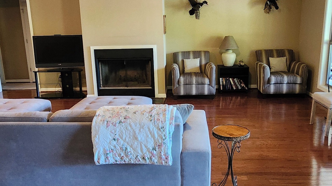 Photo of Livingroom in Jemison