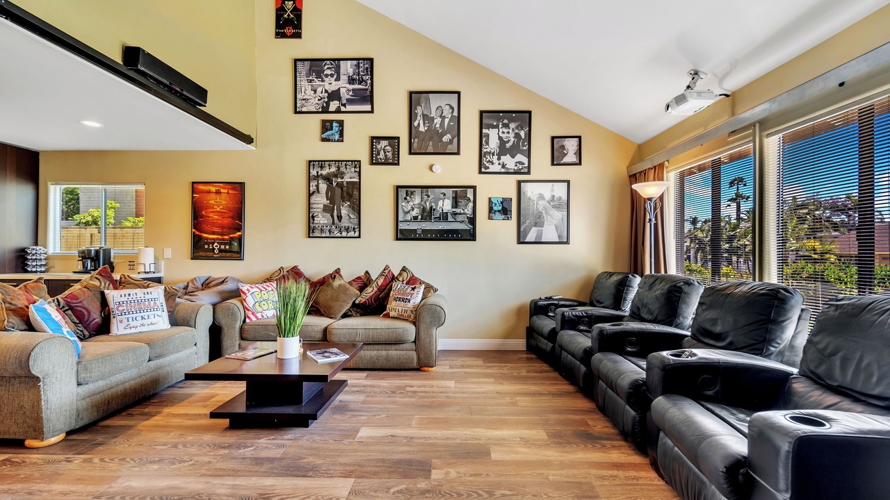 Photo of Livingroom in Ivey Ranch - Rancho Del Oro