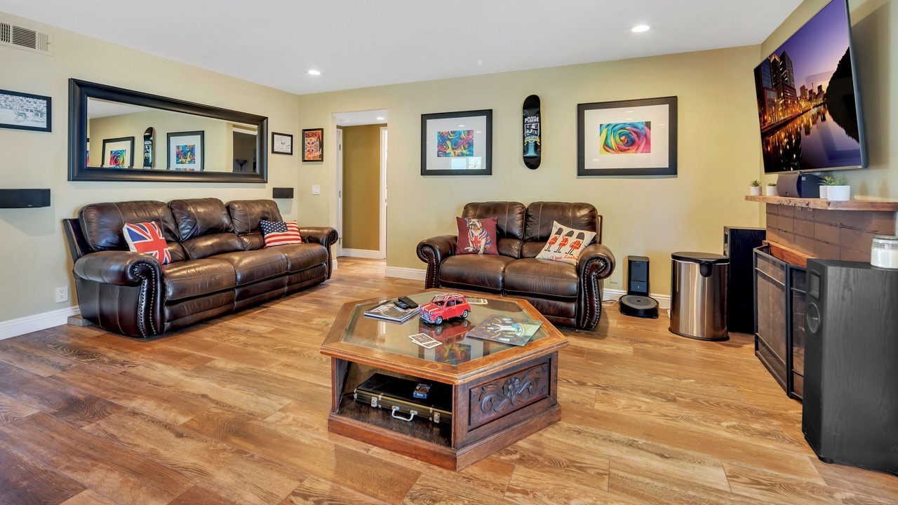 Photo of Livingroom in Ivey Ranch - Rancho Del Oro