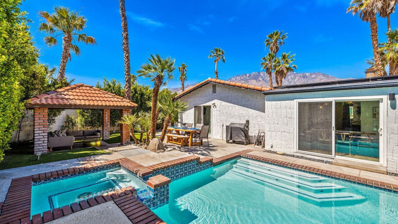 Photo of Outdoor in Desert Park Estates