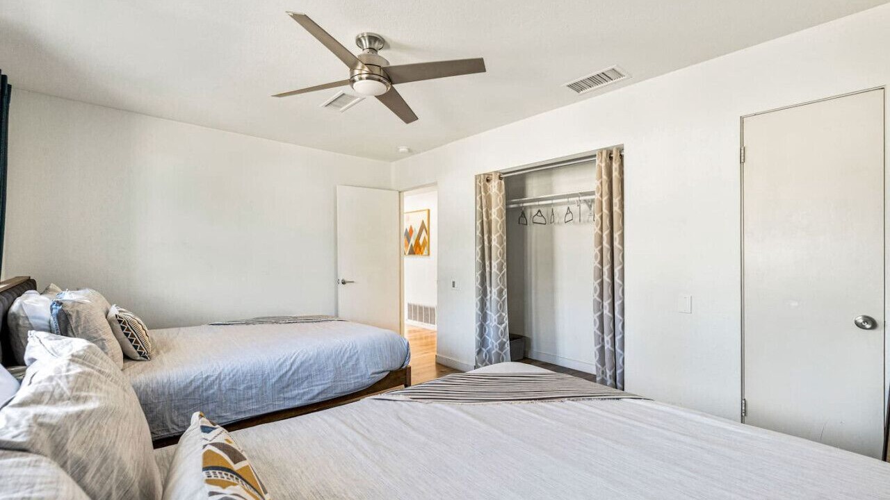Photo of Bedroom in Desert Park Estates