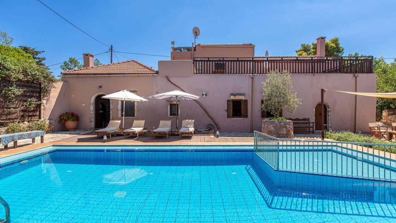 Photo of Outdoor in Pitharion