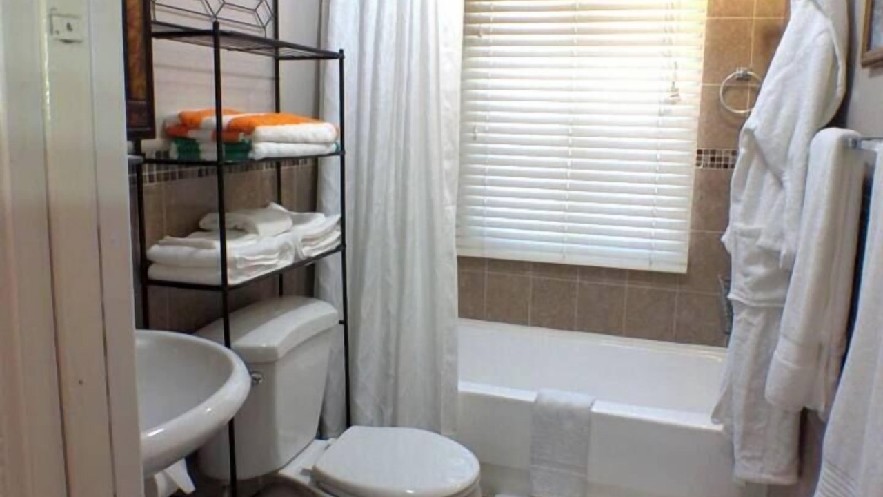 Photo of Bathroom in Westward Villas Subdivision