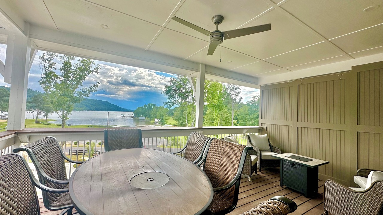 Photo of Patio Balcony in Cedar Bluff