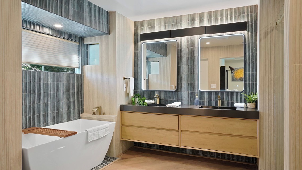 Photo of Bathroom in Santa Venetia