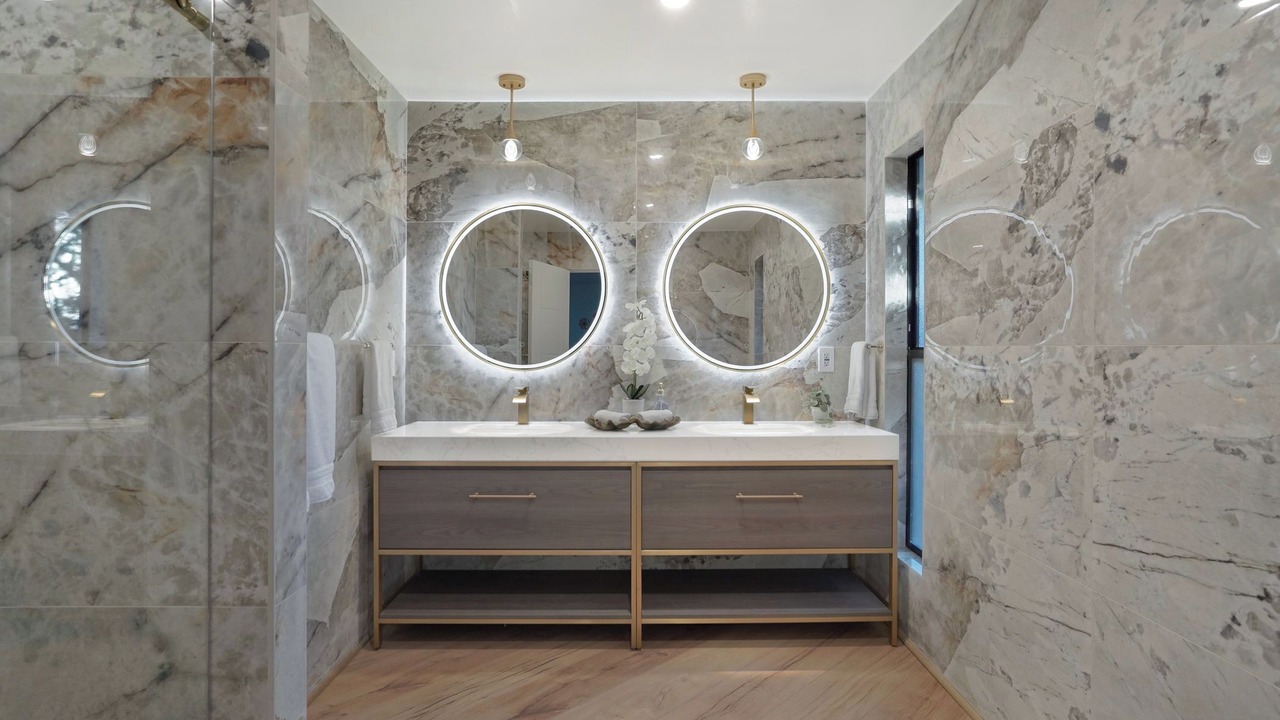 Photo of Bathroom in Santa Venetia