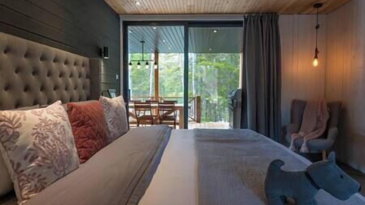 Photo of Bedroom in Saint Aime Des Lacs