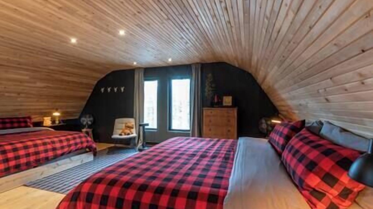 Photo of Bedroom in Saint Aime Des Lacs