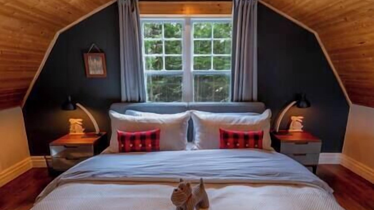 Photo of Bedroom in Saint Aime Des Lacs