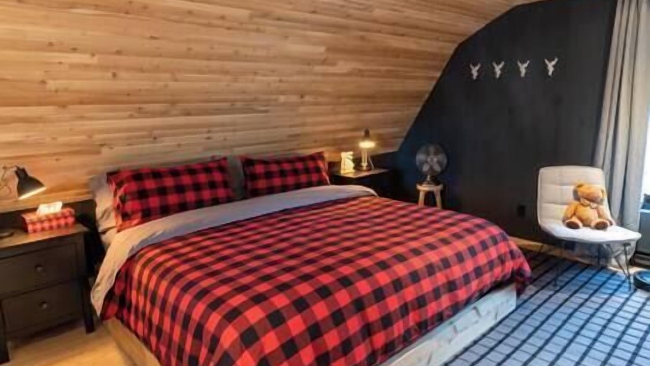 Photo of Bedroom in Saint Aime Des Lacs