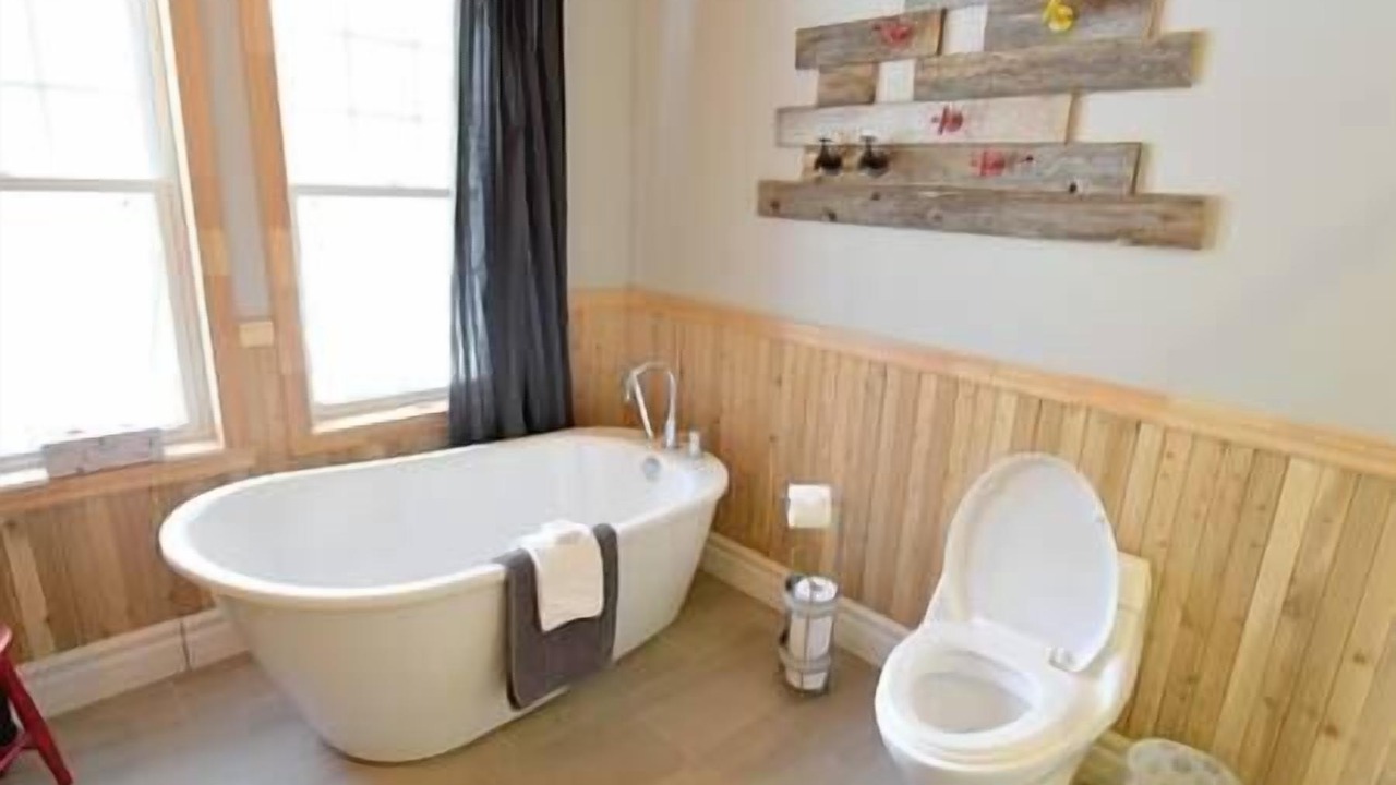 Photo of Bathroom in Saint Aime Des Lacs