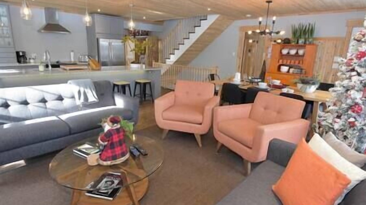 Photo of Livingroom in Saint Aime Des Lacs