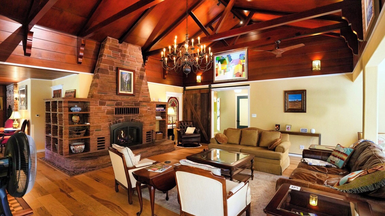 Photo of Livingroom in Boulder Creek