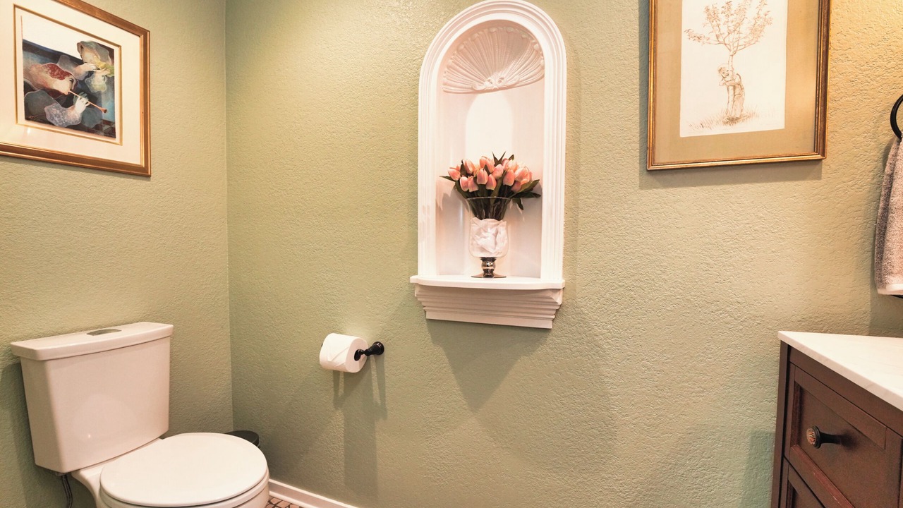Photo of Bathroom in Boulder Creek