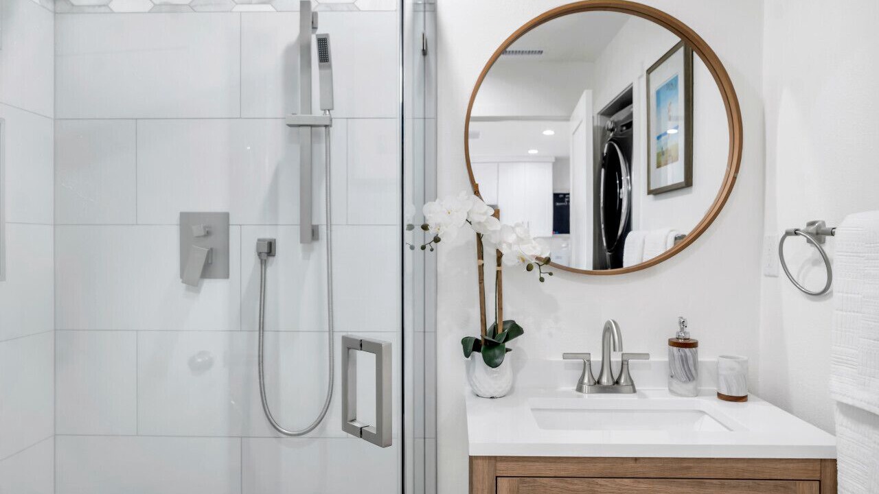 Photo of Bathroom in Thousand Oaks