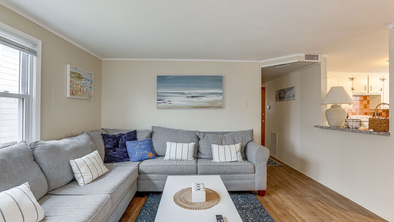 Photo of Livingroom in Beach Haven Gardens