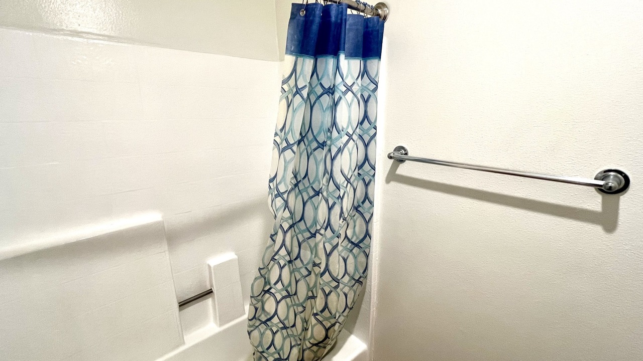 Photo of Bathroom in Ladera Heights