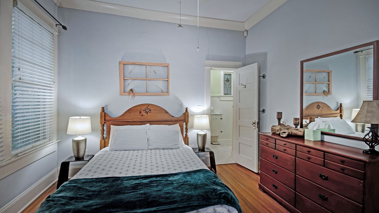 Photo of Bedroom in Greater Belhaven