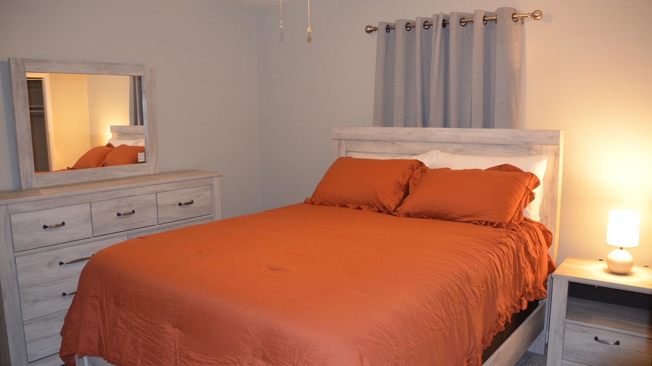 Photo of Bedroom in Daleville