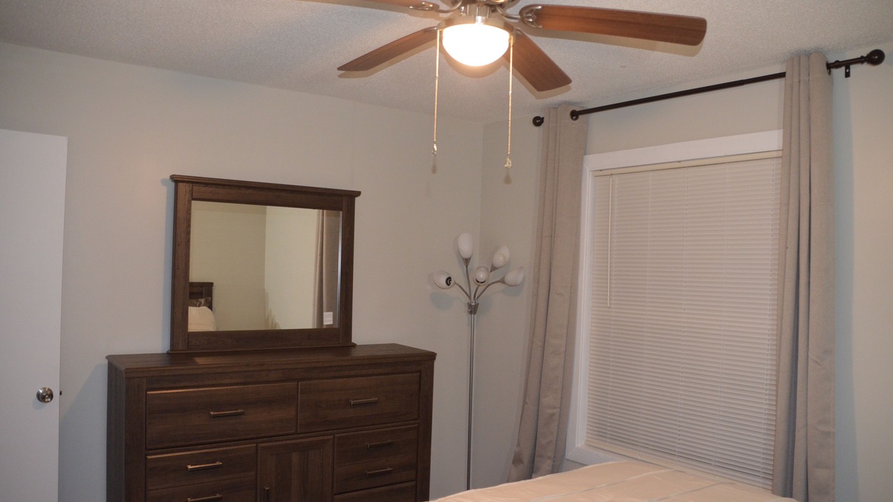 Photo of Bedroom in Daleville