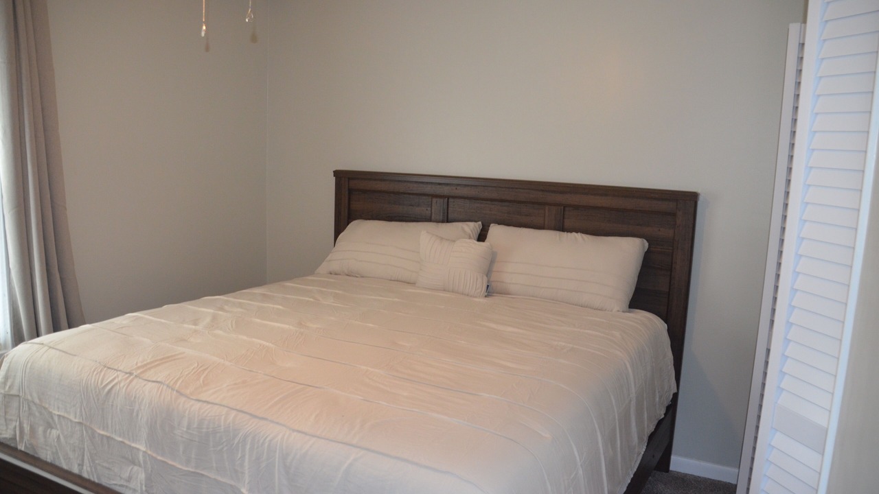 Photo of Bedroom in Daleville