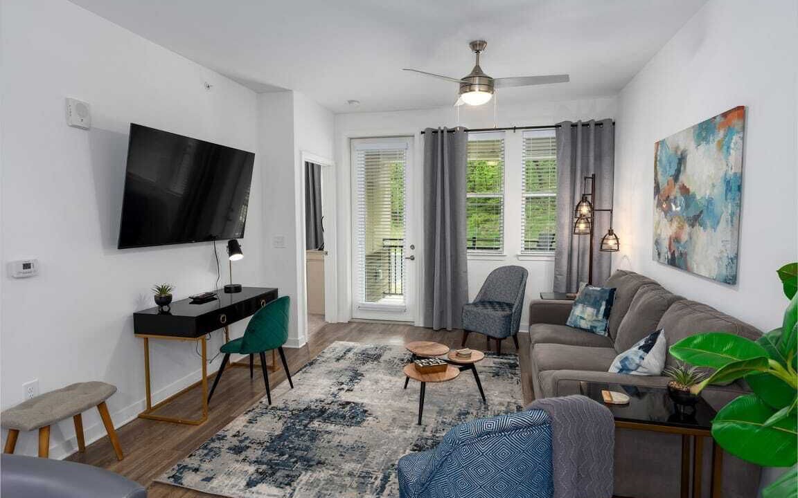 Photo of Livingroom in Pelham