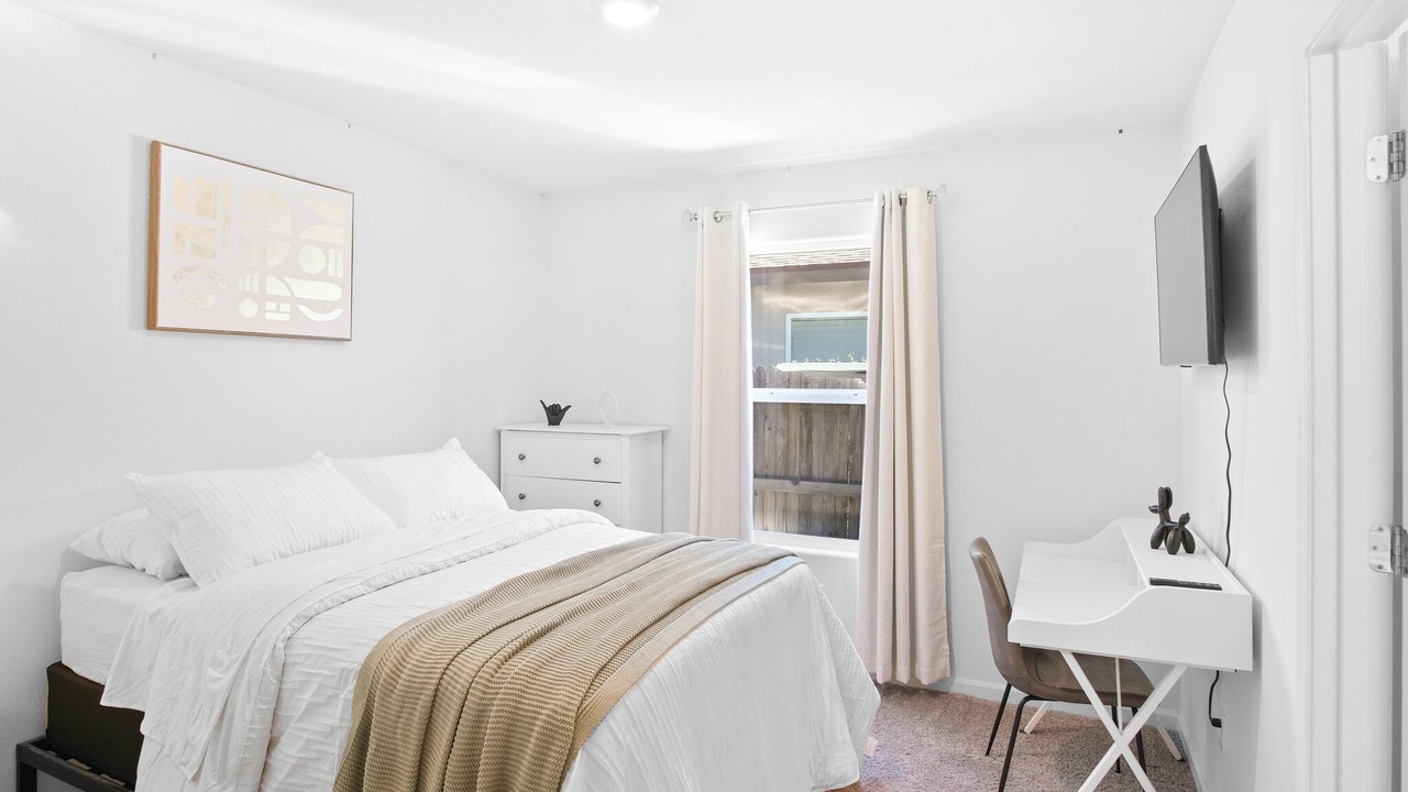 Photo of Bedroom in Merced
