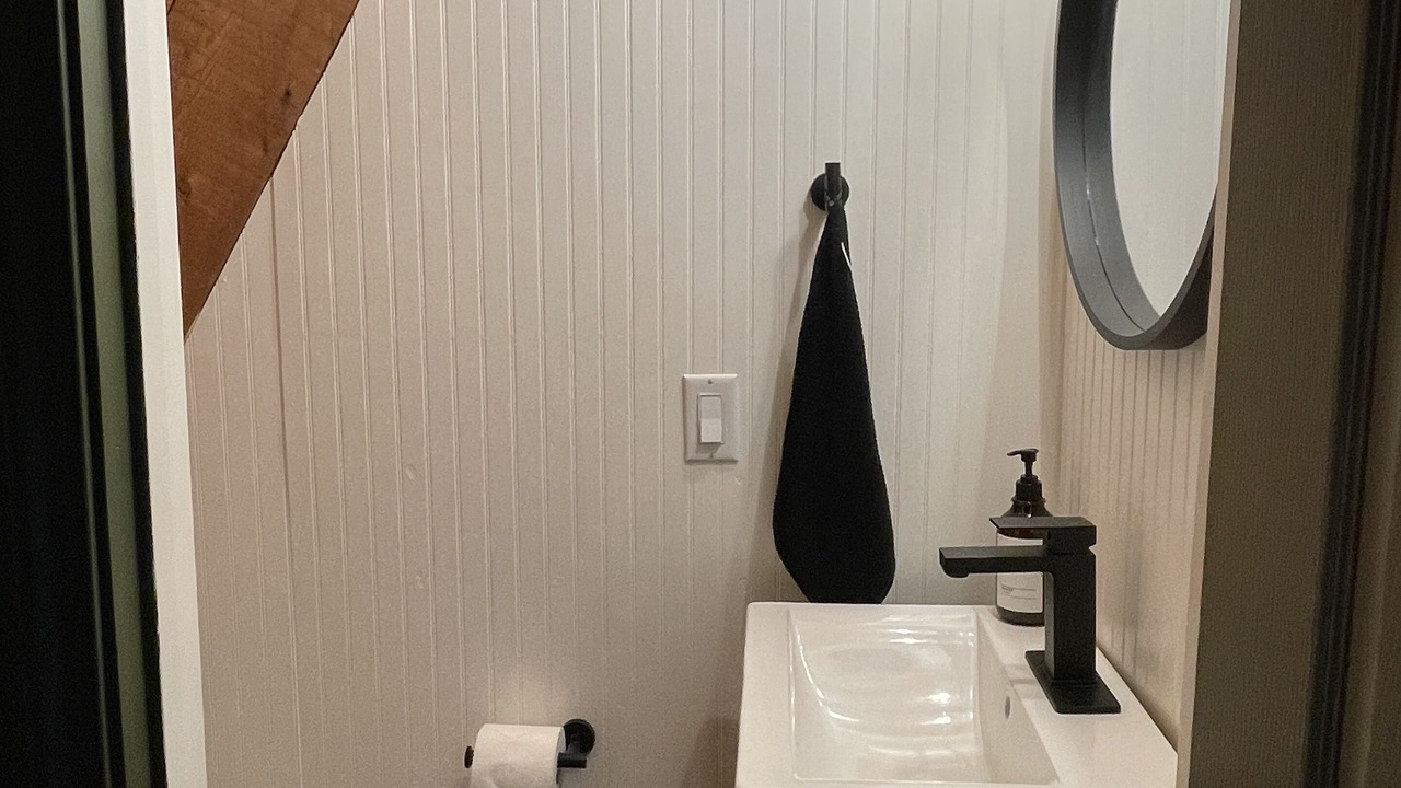 Photo of Bathroom in Chambers County