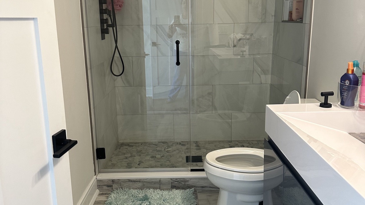 Photo of Bathroom in Beach Haven West