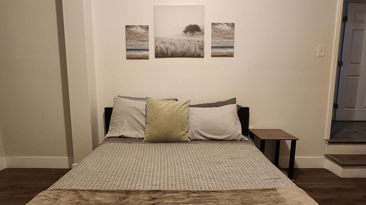 Photo of Bedroom in Vallejo