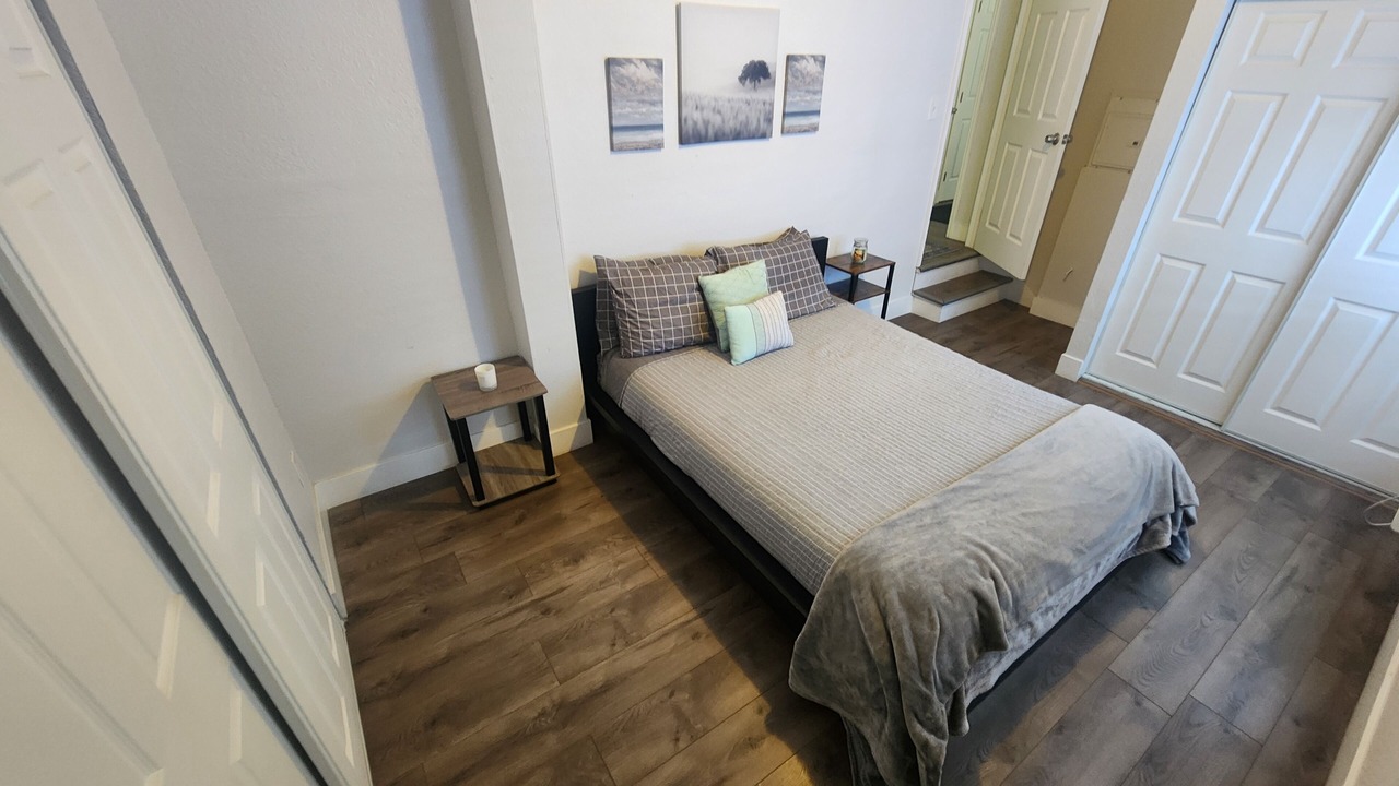 Photo of Bedroom in Vallejo
