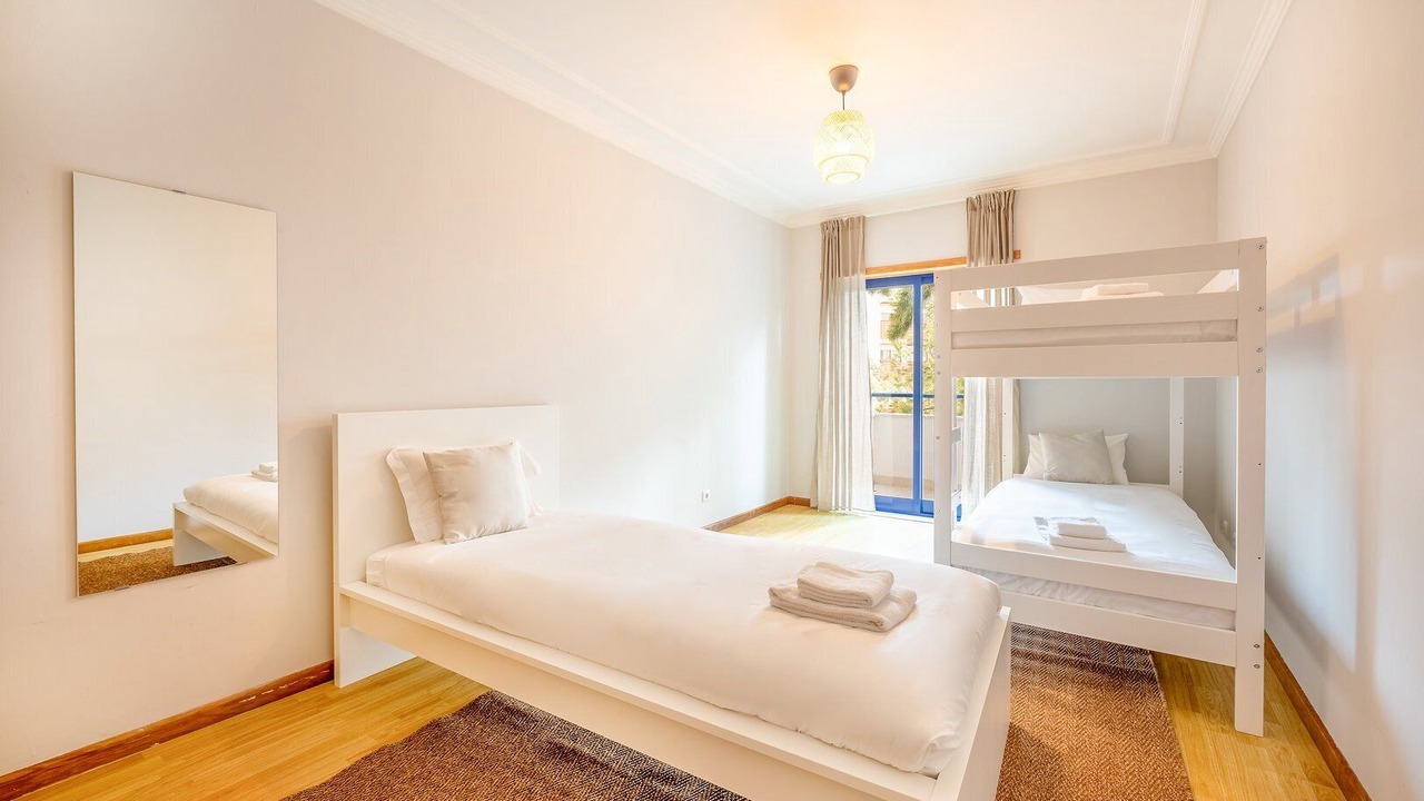 Photo of Bedroom in Amadora