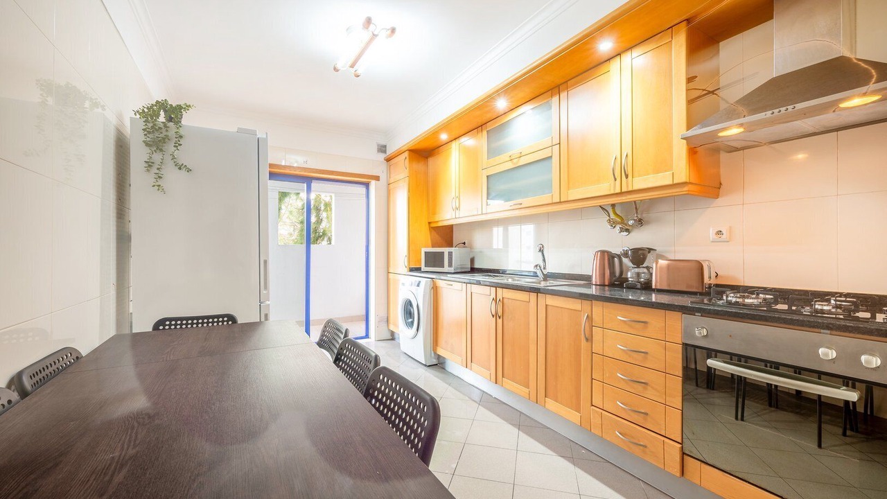 Photo of Kitchen in Amadora