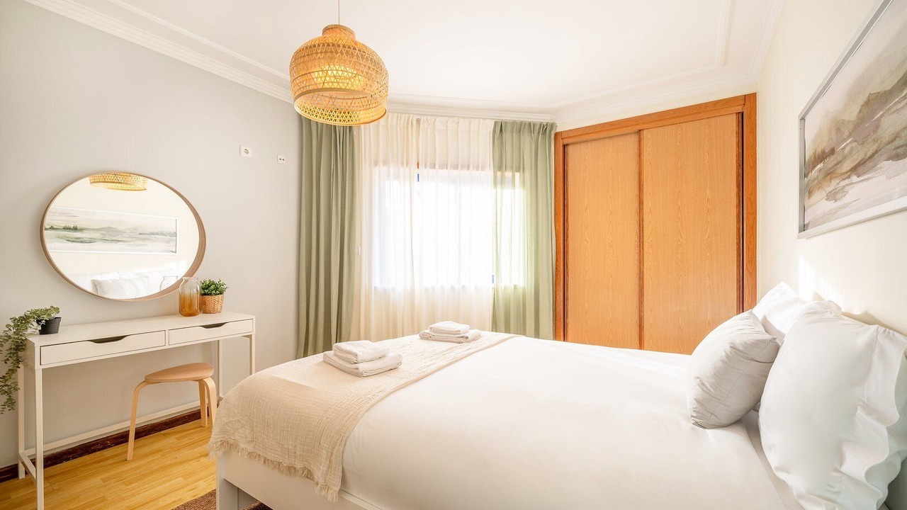 Photo of Bedroom in Amadora