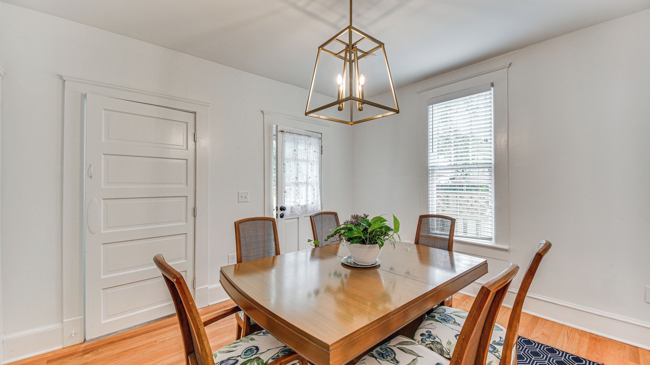 Photo of Bedroom in Elizabeth City