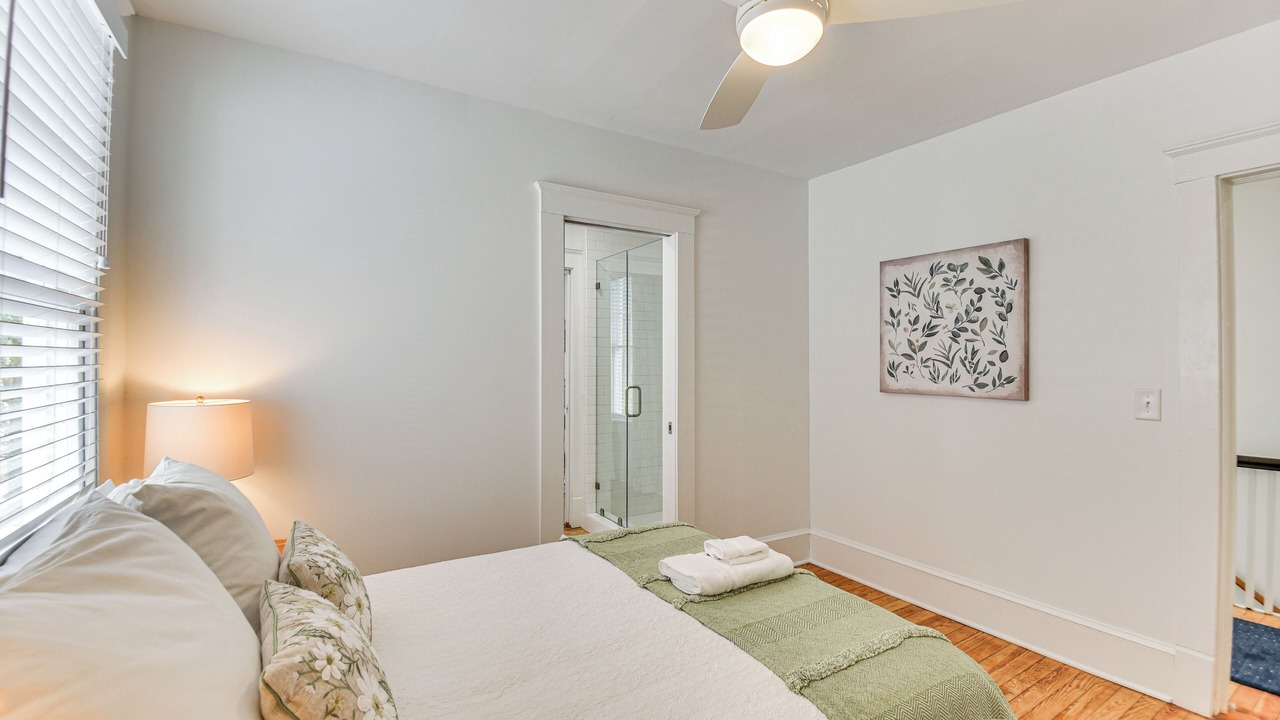 Photo of Bedroom in Elizabeth City