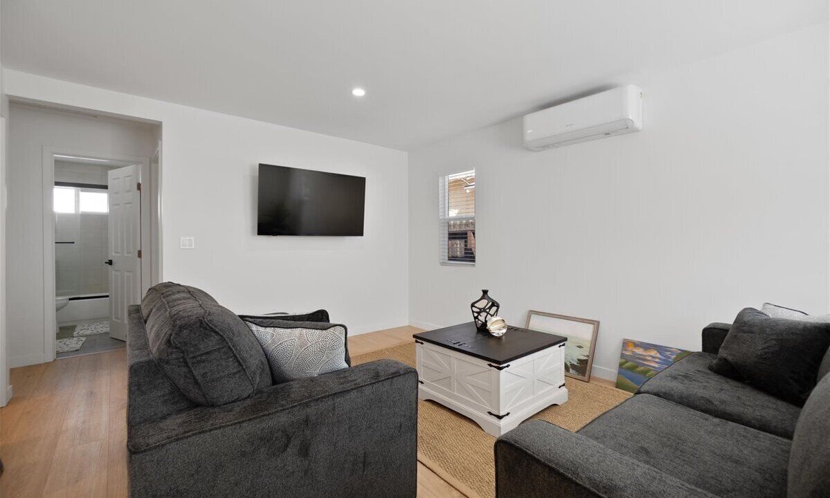 Photo of Livingroom in Southwest Anaheim