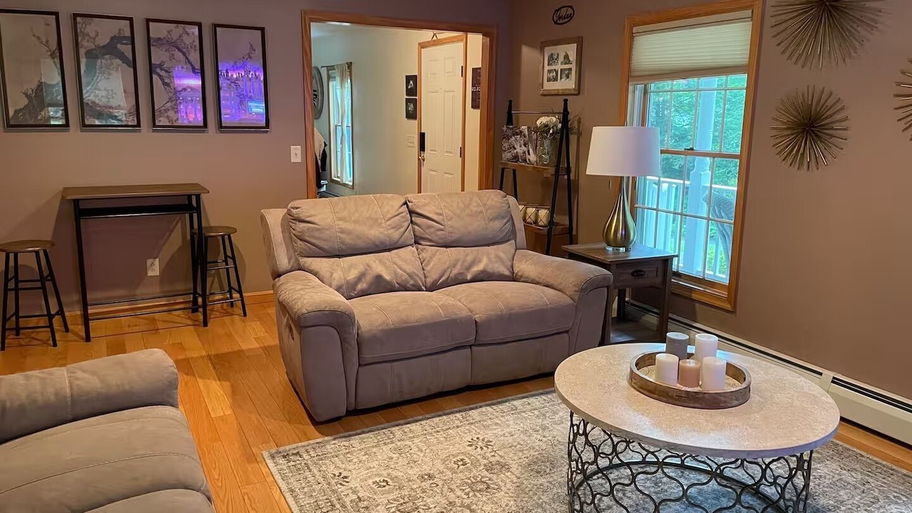 Photo of Livingroom in New Fairfield