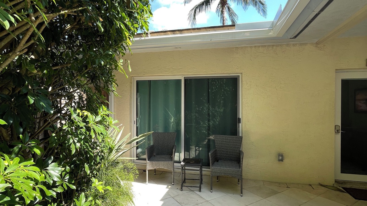 Photo of Patio Balcony in Coral Ridge
